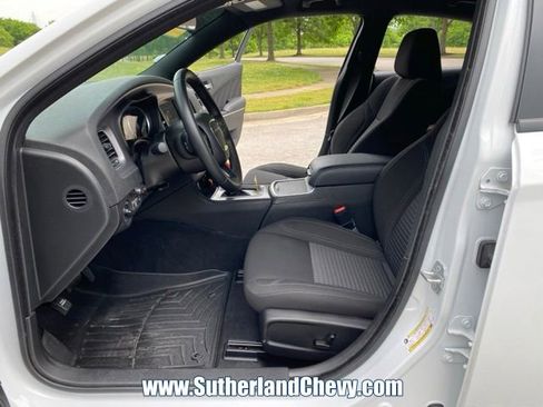 Used 2023 Dodge Charger SXT RWD image 13