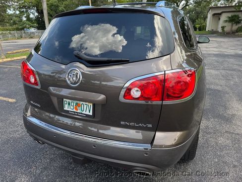 Used 2012 Buick Enclave Leather FWD image 18