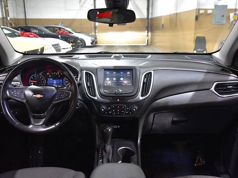Used 2020 Chevrolet Equinox LT FWD image 27