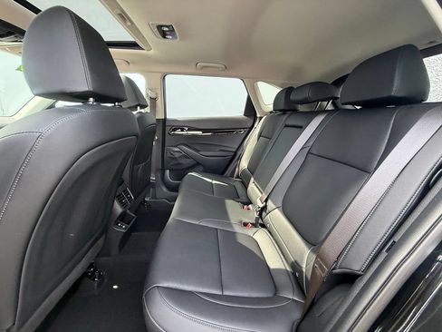 Used 2026 Kia Seltos SX w/ SX Sunroof Package AWD/4WD image 17