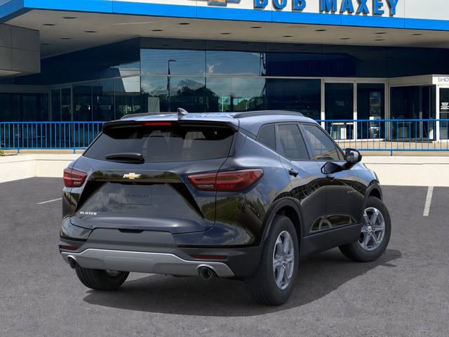 New 2026 Chevrolet Blazer LT w/ Convenience Package FWD image 4