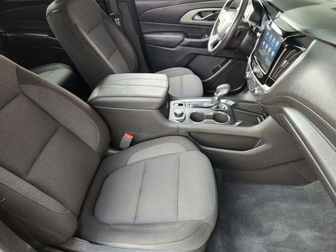 Certified 2022 Chevrolet Traverse LT image 15