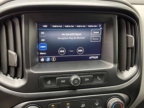 Used 2021 Chevrolet Colorado W/T w/ WT Convenience Package AWD/4WD image 18