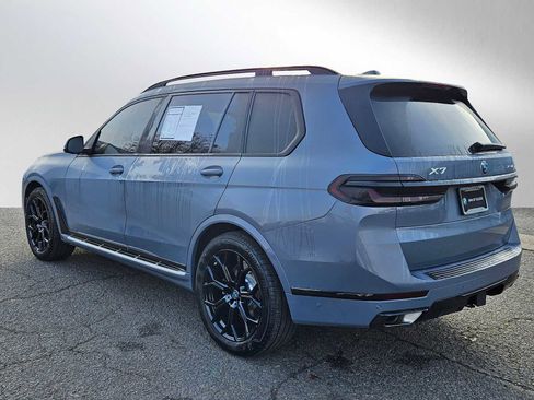 Used 2025 BMW X7 xDrive40i w/ Executive Package image 5