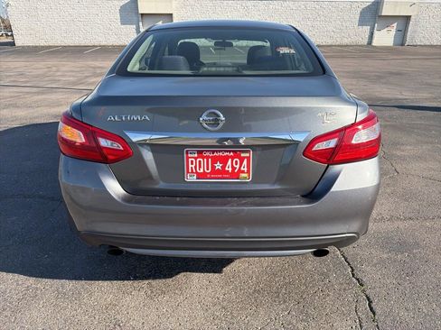 Used 2016 Nissan Altima 2.5 S w/ Power Driver Seat Package image 6