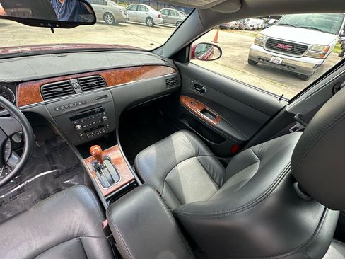 Used 2005 Buick LaCrosse CXS w/ Chrome Appearance Package FWD image 28