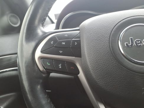 Used 2020 Jeep Grand Cherokee Limited image 30