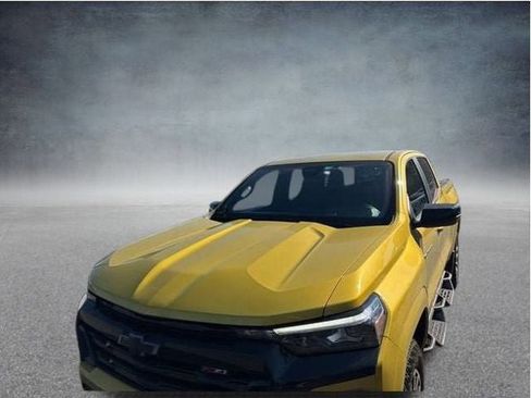 Used 2023 Chevrolet Colorado Z71 w/ Z71 Convenience Package 2 image 19