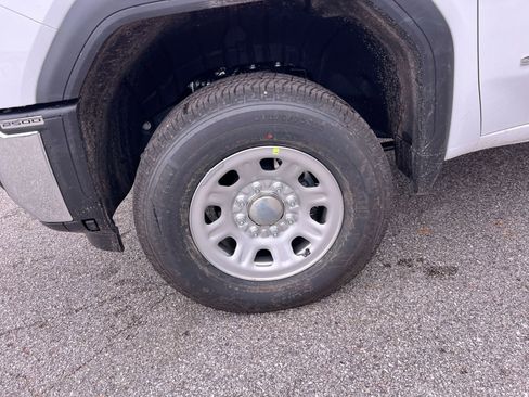 New 2026 GMC Sierra 2500 Pro w/ Convenience Package image 11