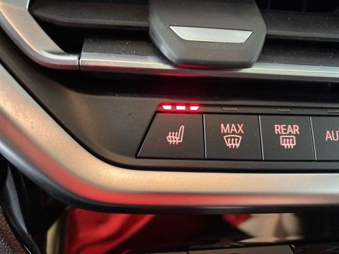 Certified 2023 BMW X4 xDrive30i w/ Premium Package image 13