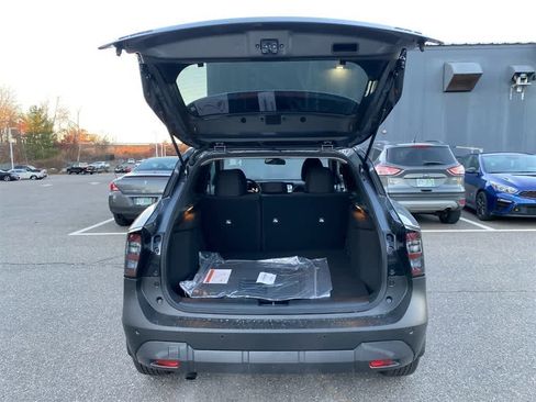 New 2026 Nissan Kicks SV image 6