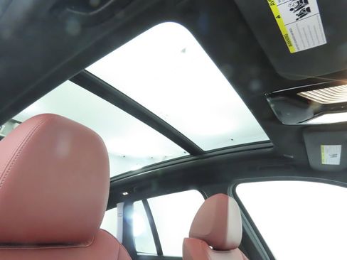 Used 2023 BMW X3 xDrive30i w/ M Sport Package image 19