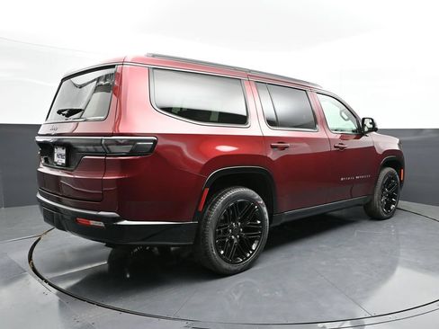 New 2026 Jeep Grand Wagoneer Limited AWD/4WD image 43