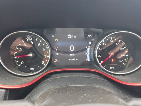 Used 2018 Jeep Compass Trailhawk w/ Popular Equipment Group AWD/4WD image 17