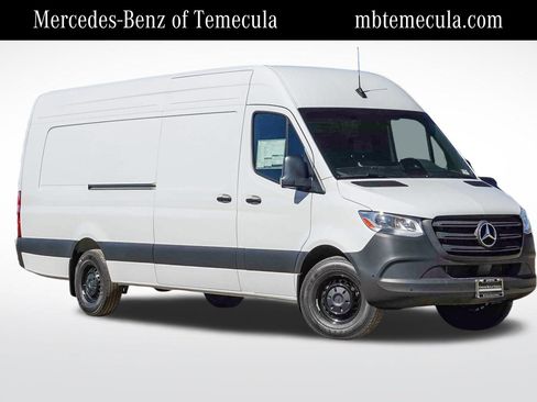 New 2025 Mercedes-Benz Sprinter 2500 image 1