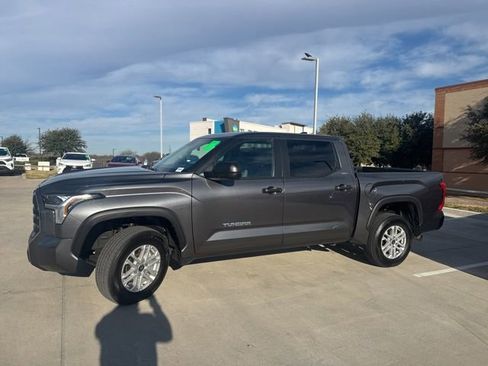 Used 2024 Toyota Tundra SR5 image 5