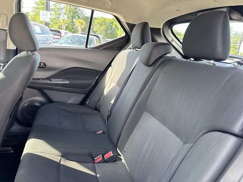 Used 2024 Nissan Kicks S FWD image 15