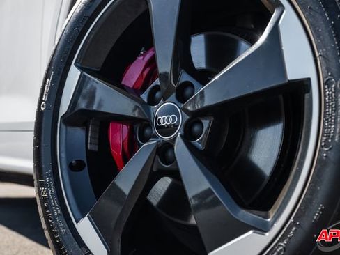 Used 2020 Audi SQ5 Premium Plus w/ Premium Plus Package image 3