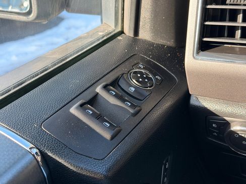 Used 2017 Ford F150 XLT w/ Equipment Group 302A Luxury image 17