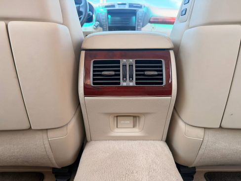 Used 2011 Lexus LS 460 L w/ Luxury Pkg AWD/4WD image 28