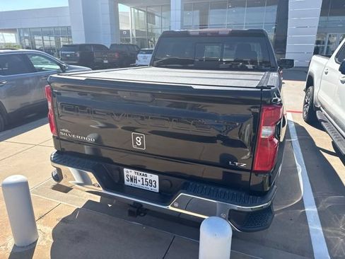 Used 2019 Chevrolet Silverado 1500 LTZ w/ LTZ Texas Edition RWD image 4