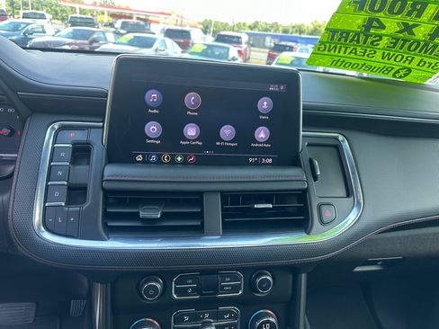 Used 2021 Chevrolet Tahoe RST w/ Luxury Package AWD/4WD image 15