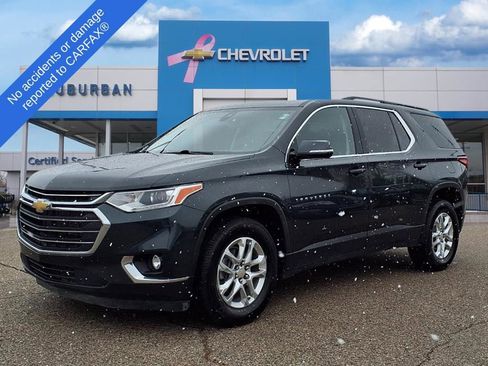 Used 2020 Chevrolet Traverse LT w/ Driver Confidence II Package image 1