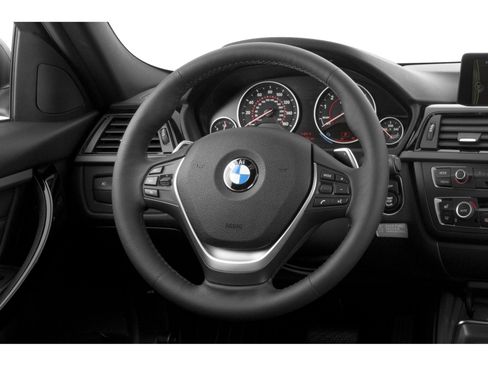 Used 2015 BMW 328i xDrive Sedan AWD/4WD image 4