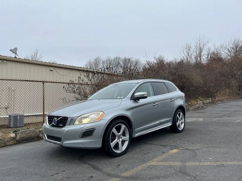 Used 2012 Volvo XC60 T6 R-Design image 37