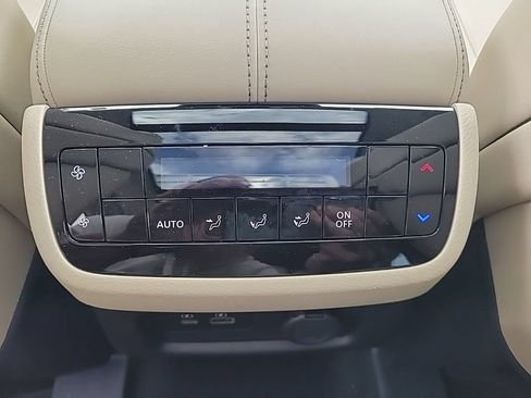 Certified 2023 INFINITI QX60 Luxe w/ Vision Package AWD/4WD image 34