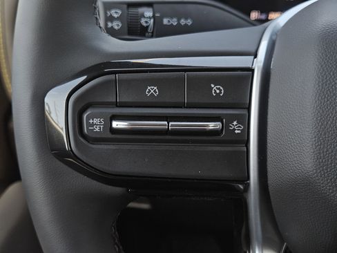 New 2026 Chevrolet Colorado ZR2 w/ Technology Package image 10