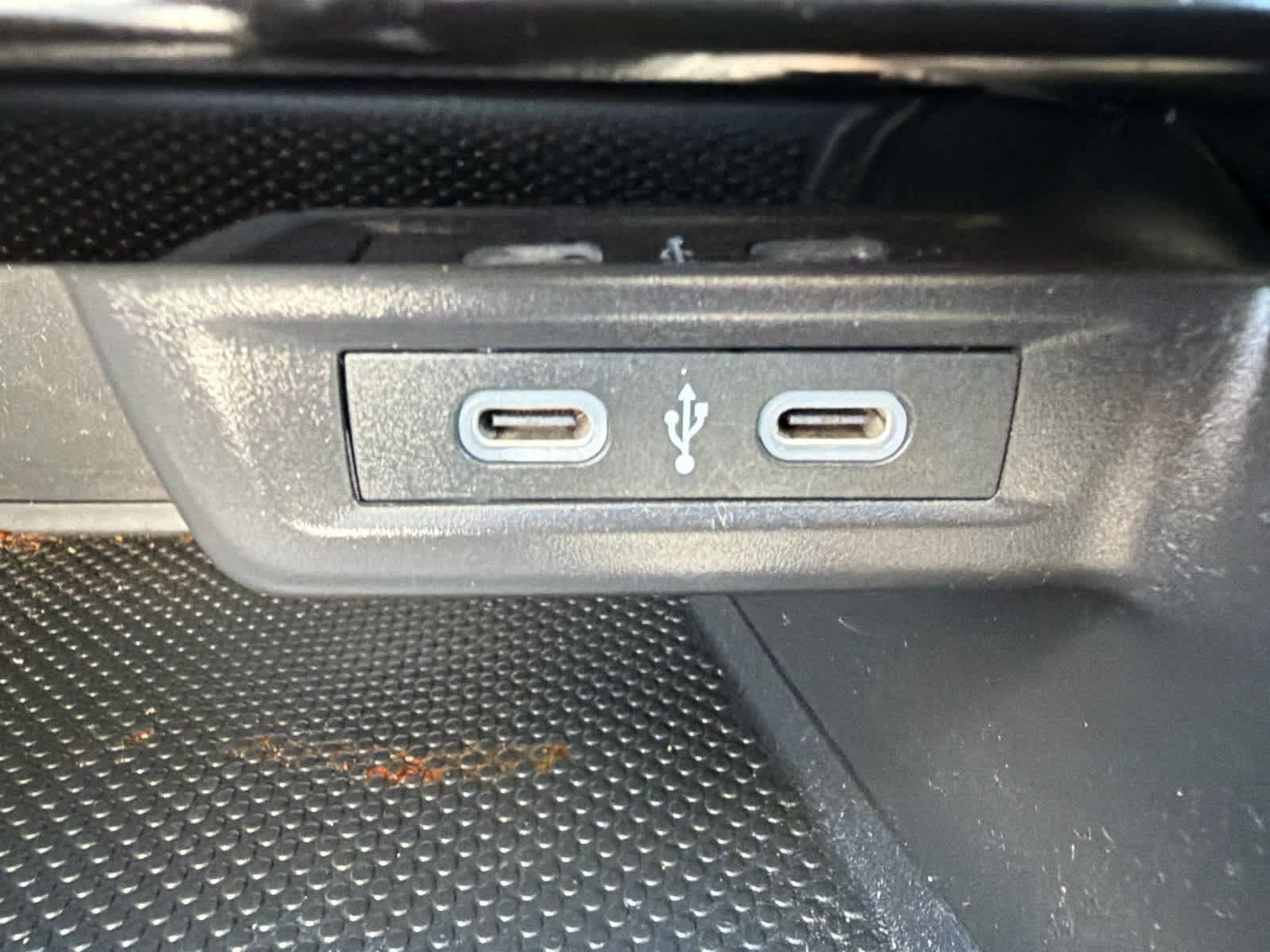 Used 2024 Volkswagen Jetta SE FWD image 28