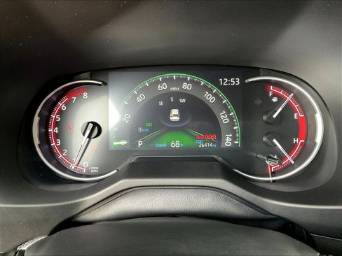 Used 2023 Toyota RAV4 LE AWD/4WD image 13
