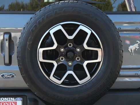 Used 2022 Ford Bronco Outer Banks image 27