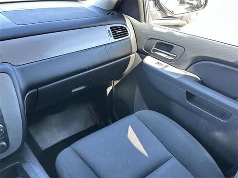 Used 2014 Chevrolet Tahoe 4WD image 15