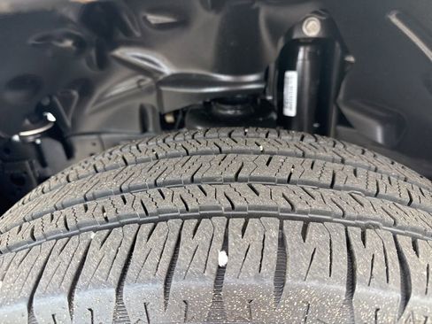 Used 2025 Jeep Wrangler Unlimited Sahara w/ Safety Group image 35