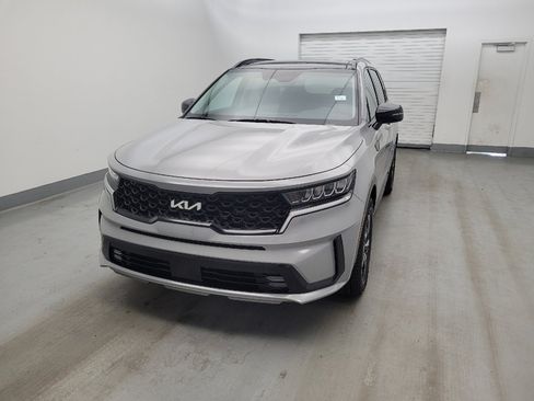 Used 2023 Kia Sorento EX w/ Panoramic Sunroof Package FWD image 15