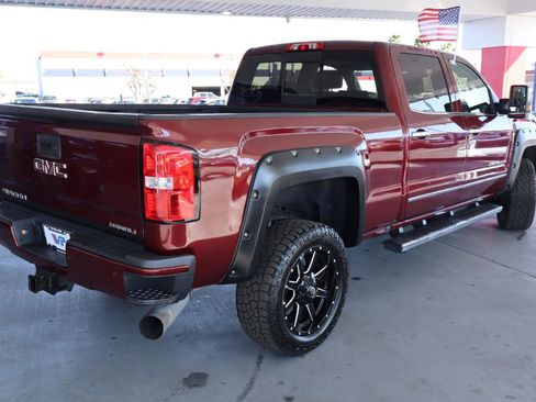 Used 2016 GMC Sierra 2500 Denali w/ Duramax Plus Package image 5