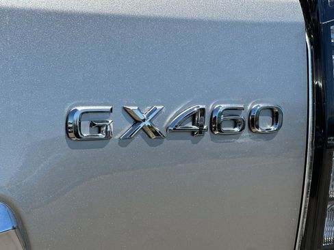 Certified 2023 Lexus GX 460 Luxury w/ Sport Design Package AWD/4WD image 28