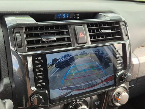 Used 2019 Toyota 4Runner SR5 Premium AWD/4WD image 19