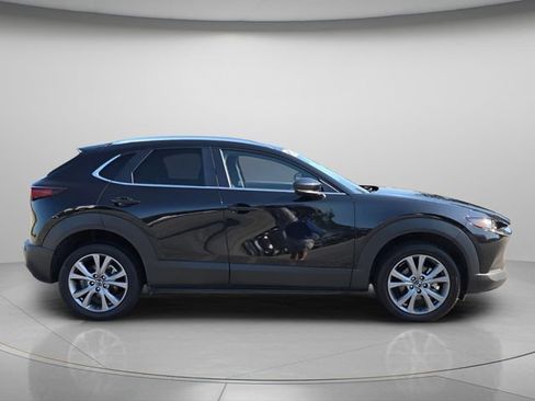 Used 2025 MAZDA CX-30 AWD 2.5 S w/ Preferred Package image 9