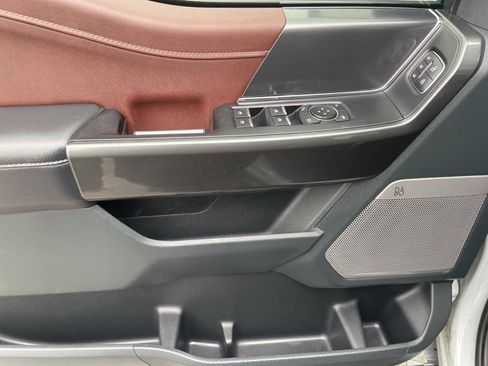 Used 2021 Ford F150 Lariat w/ Equipment Group 502A High image 19