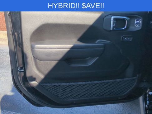 Used 2025 Jeep Wrangler Unlimited Sport S 4xe AWD/4WD image 12