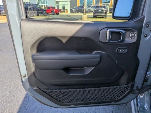 New 2026 Jeep Wrangler Willys AWD/4WD image 22