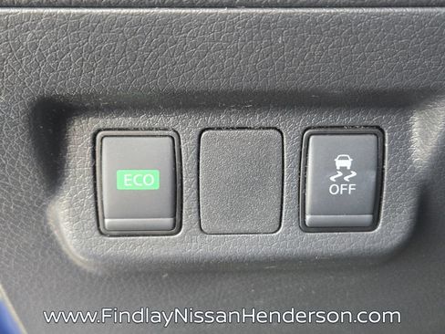 Used 2019 Nissan Sentra SV FWD image 24