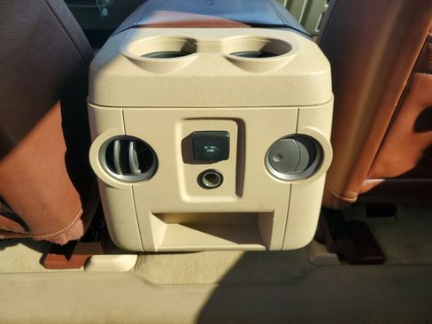 Used 2014 Ford F250 King Ranch w/ King Ranch w/Chrome Package image 41