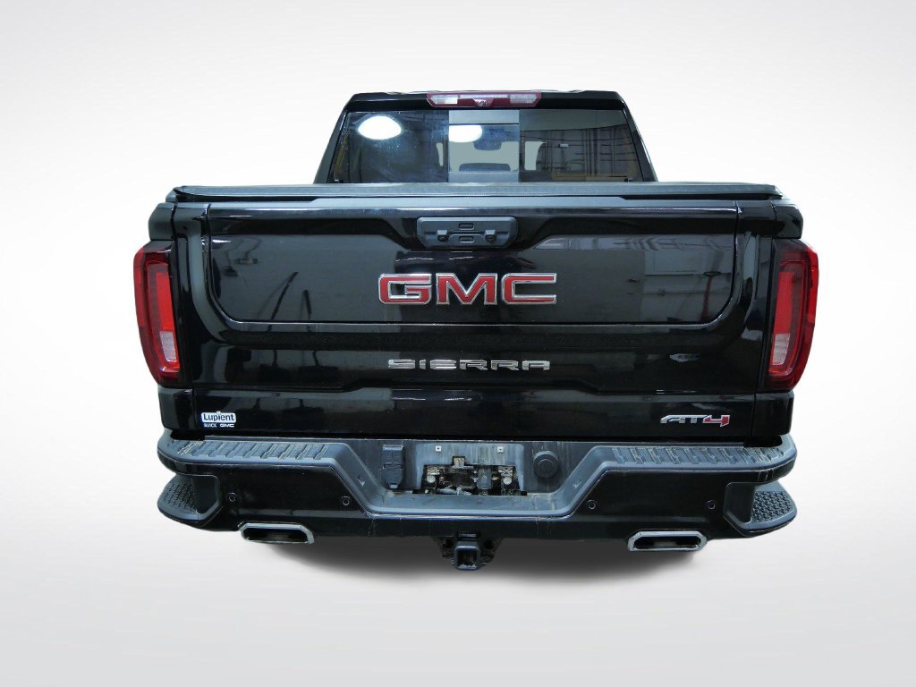 Used 2024 GMC Sierra 1500 AT4 w/ Technology Package AWD/4WD image 4