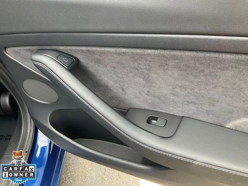 Used 2021 Tesla Model 3 Performance image 61
