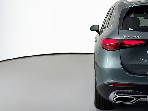 New 2026 Mercedes-Benz GLC 300 image 14