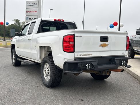 Used 2017 Chevrolet Silverado 2500 LT AWD/4WD image 5